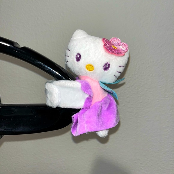 Hello Kitty Cutie Cuff